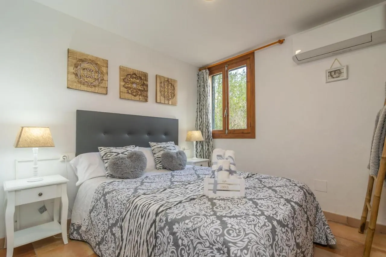 Refugi De Les Aguiles Villa Lloseta Spain