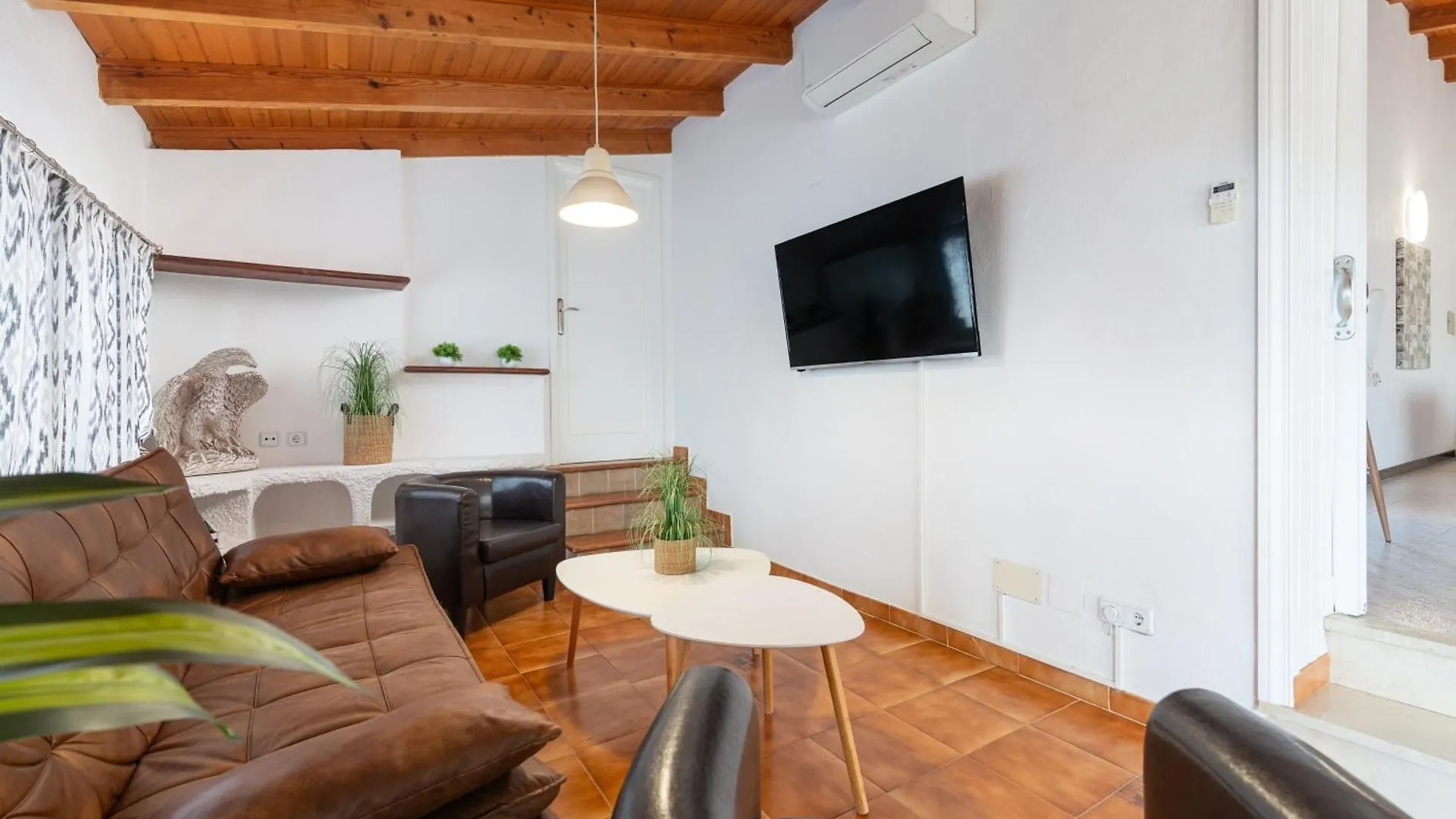 Refugi De Les Aguiles Villa Lloseta